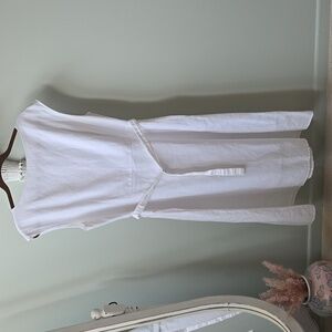 White linen/cotton Uniqlo summer dress